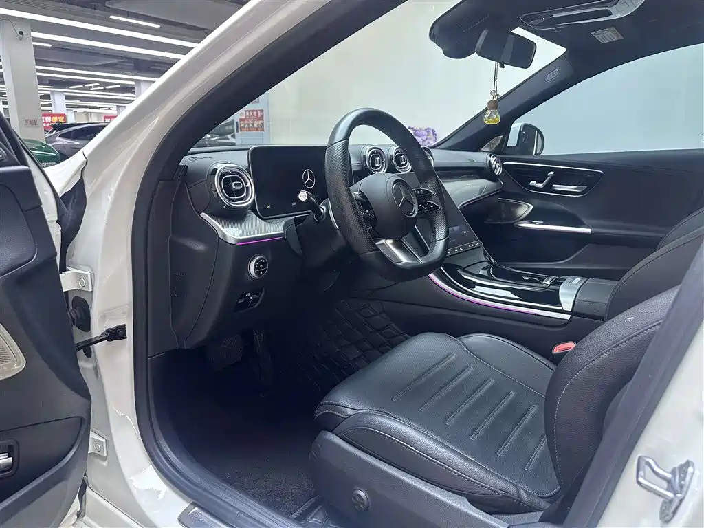 Mercedes-Benz C-Class 2022 C 260 L Sport Edition фото 3