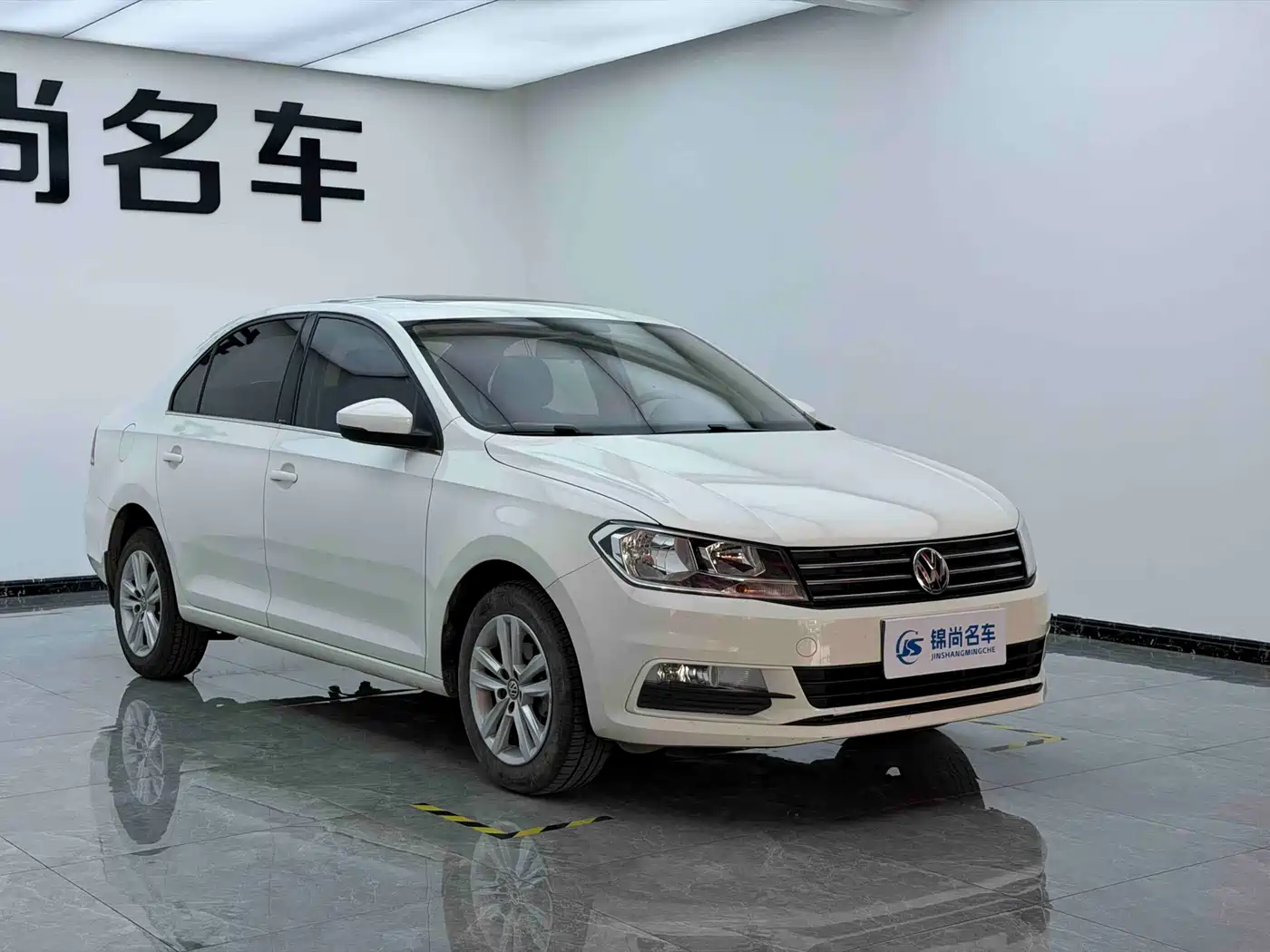 Volkswagen Santana 2016 1.6L Manual Comfort Edition фото 3