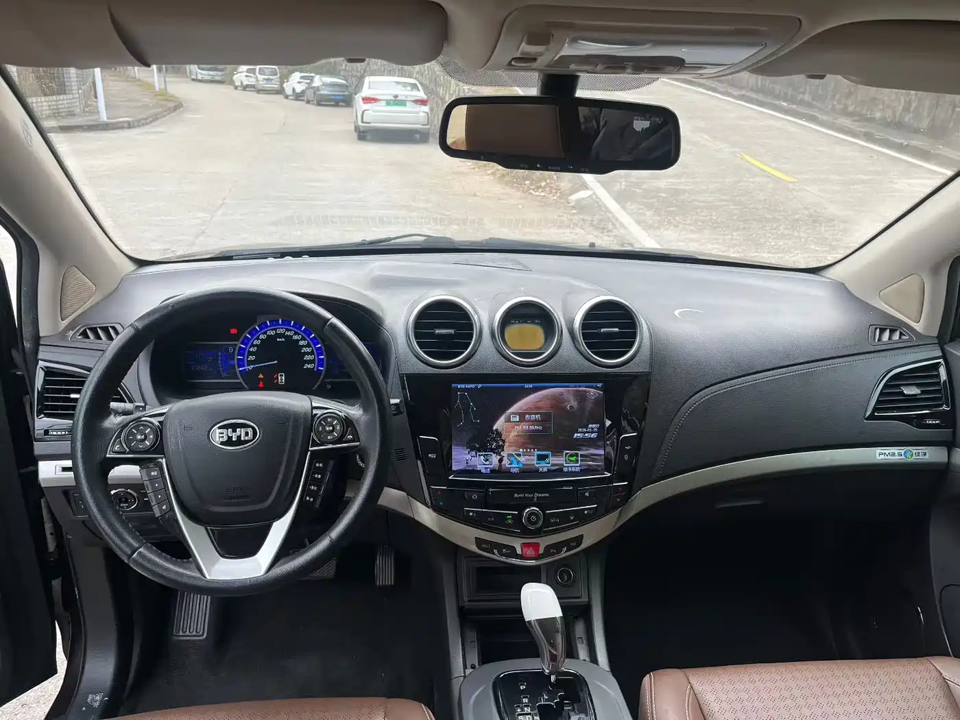BYD S7 2015 2.0T Automatic Premium фото 5