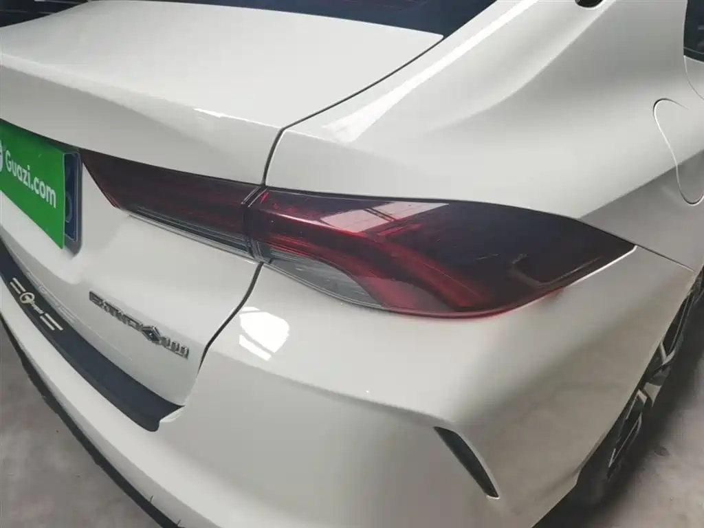 GAC Trumpchi Trumpchi Emkoo 2023 270T DCT J15 Edition фото 24