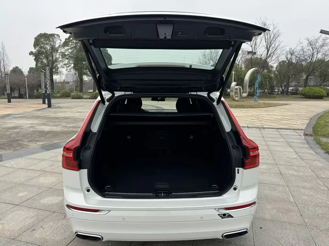 Фото 26 - Volvo XC60
