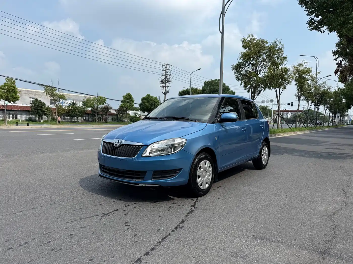 Škoda Fabia 2014 1.4L Automatic Crystal Edition