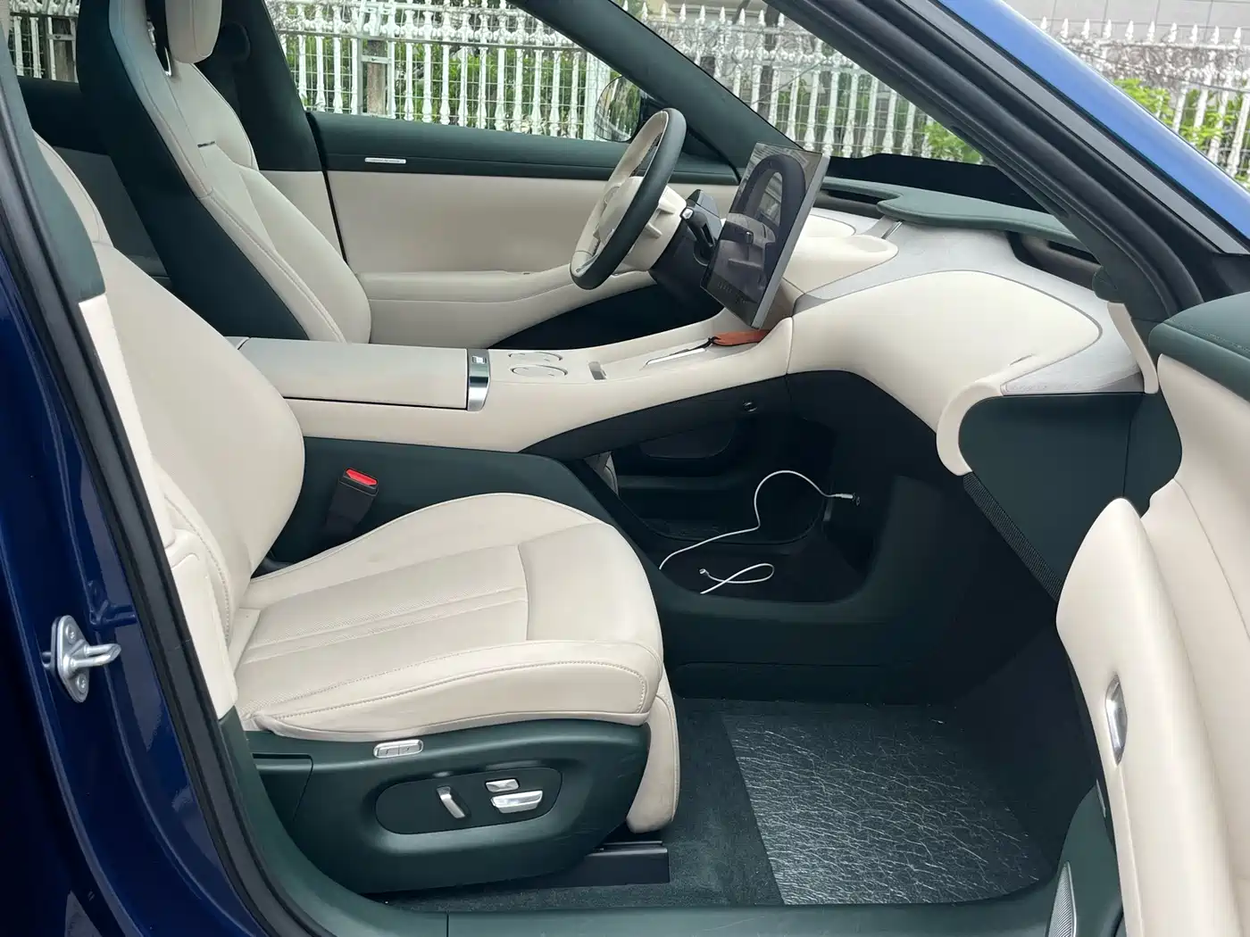 Xiaomi Auto Xiaomi YU7 2025 Ultra Long Range High Performance AWD Max Edition фото 12