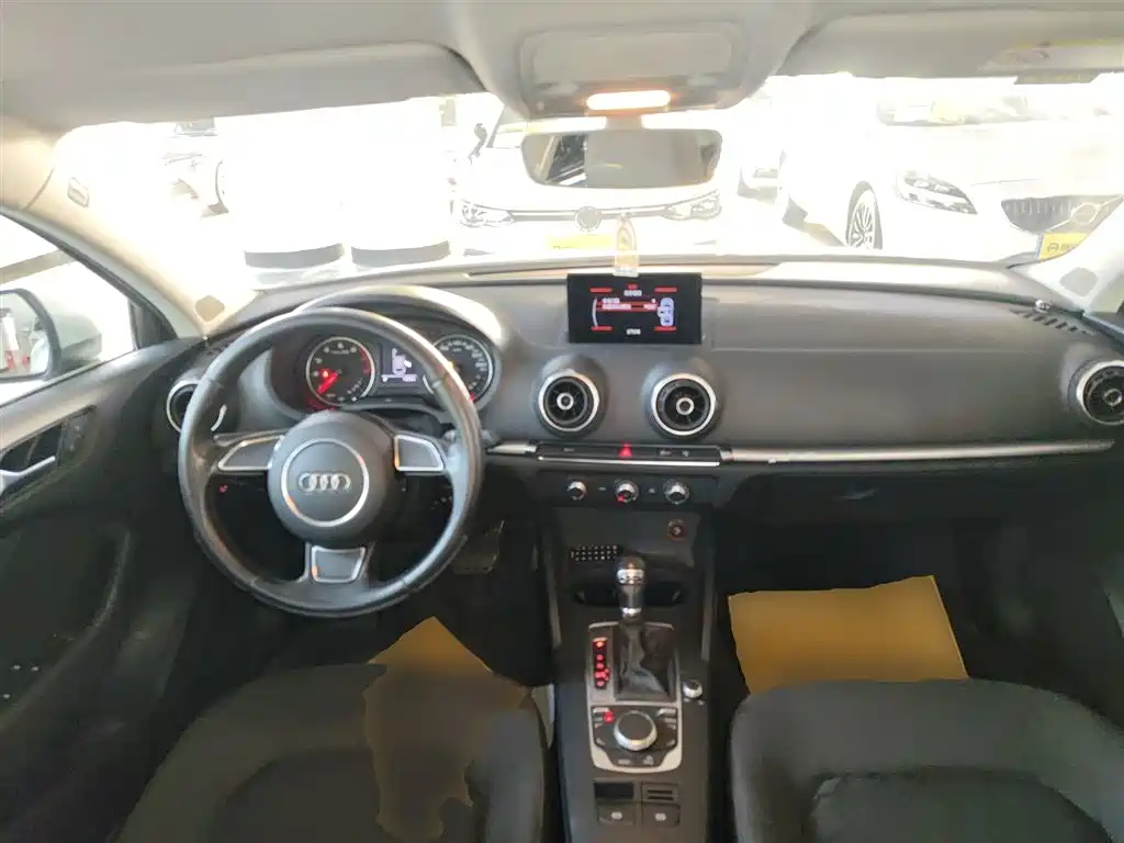Audi A3 2016 Limousine 35 TFSI Progressive фото 10