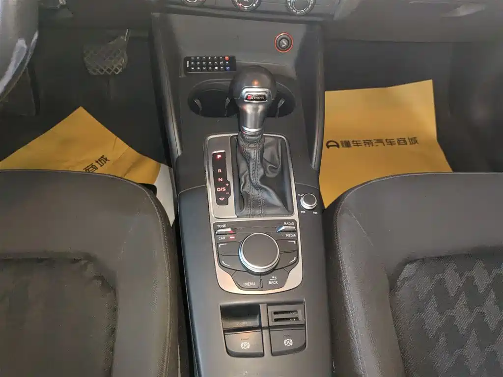 Audi A3 2016 Limousine 35 TFSI Progressive фото 14