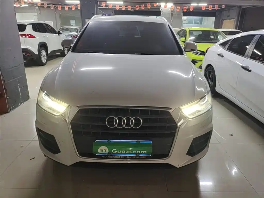 Audi Q3 2018 30th Anniversary Edition 30 TFSI Standard фото 3