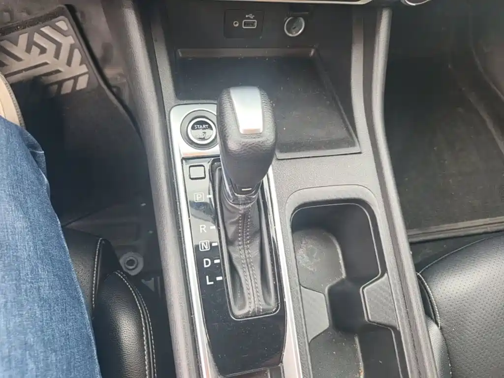 Nissan Sylphy 2020 1.6L XE CVT Comfort Edition 14