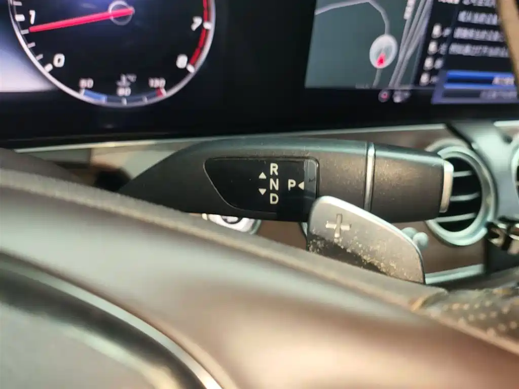 Mercedes-Benz E-Class 2016 E 300 L Fashion Type фото 14