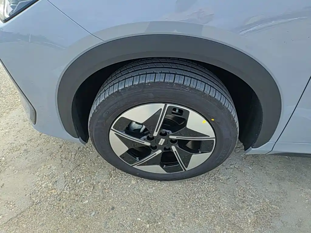 Geely Galaxy Galaxy E5 2026 2026 530km Voyager Edition