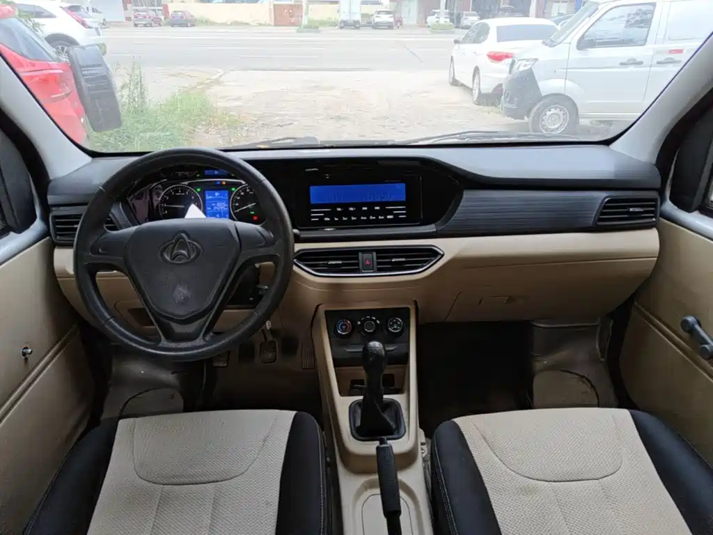 Changan Kuayue Kuayuexing V3 2023 2022 1.5L Gasoline Standard 5-Seater Van JL473QH