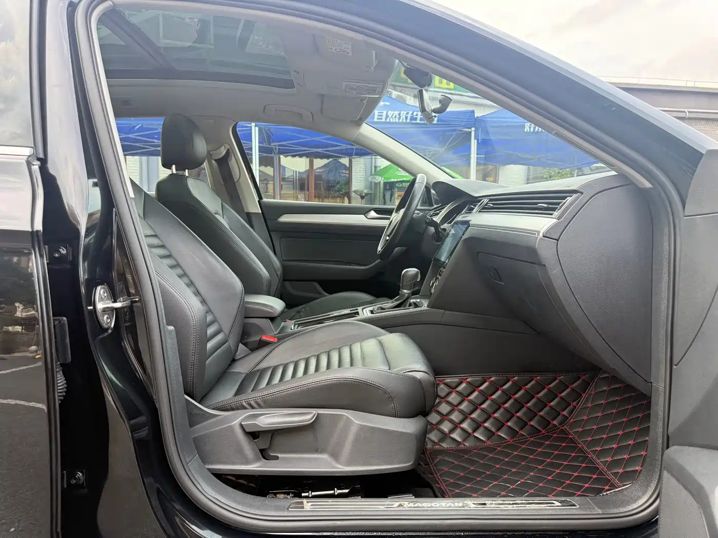 Volkswagen Magotan 2018 280TSI DSG Comfort фото 12