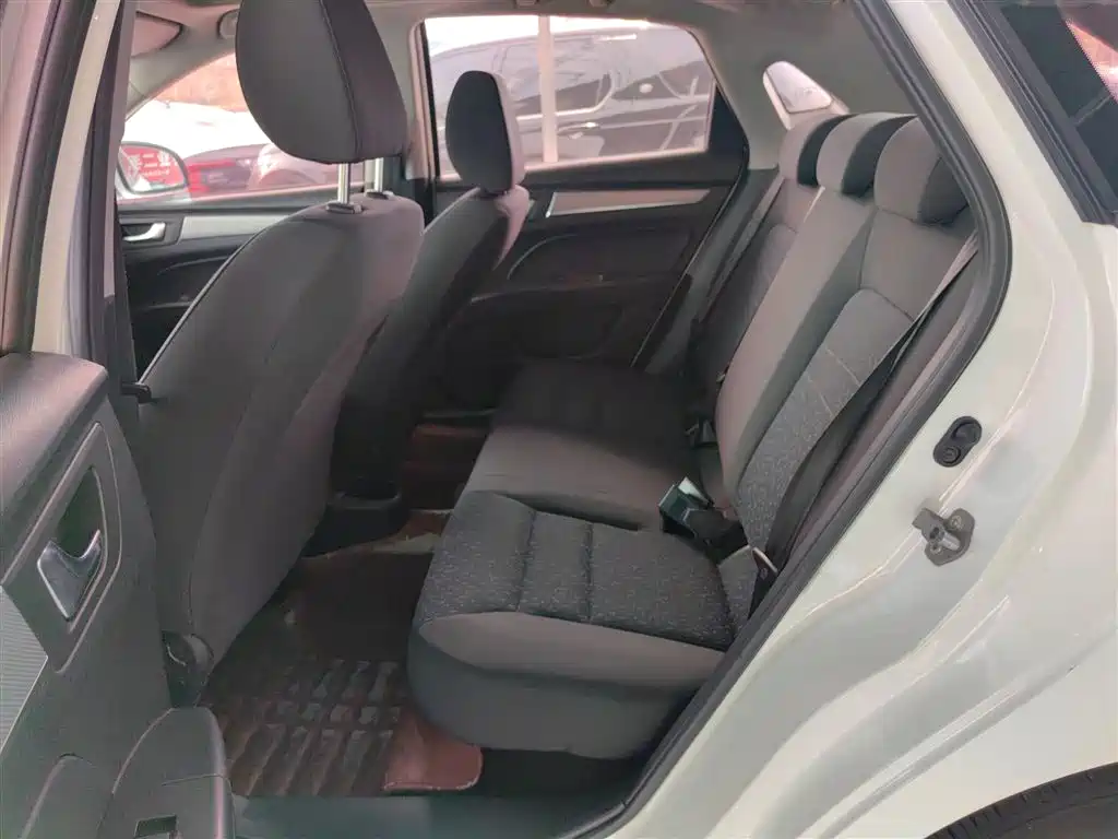 Besturn B30 2016 2016 1.6L Automatic Luxury