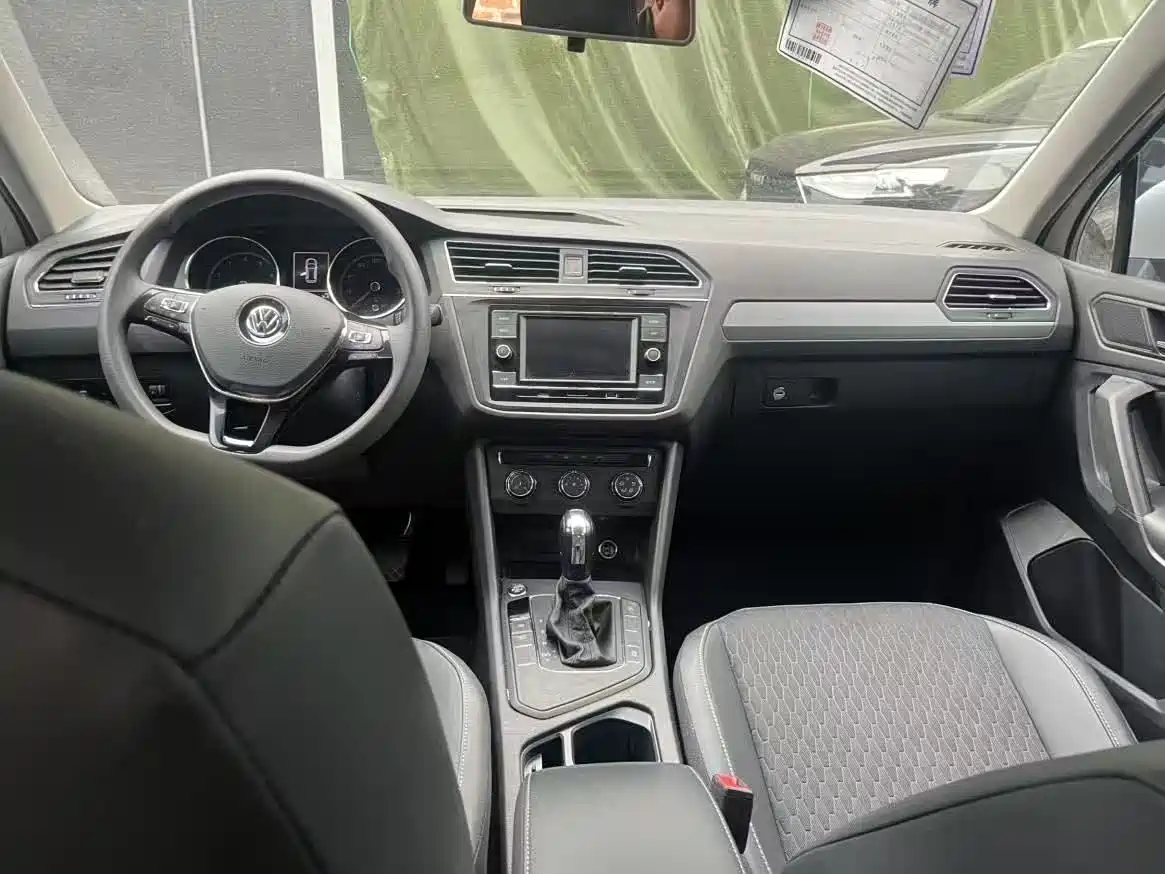 Volkswagen Tiguan L 2019 330TSI Automatic 2WD Trend Edition China VI фото 13
