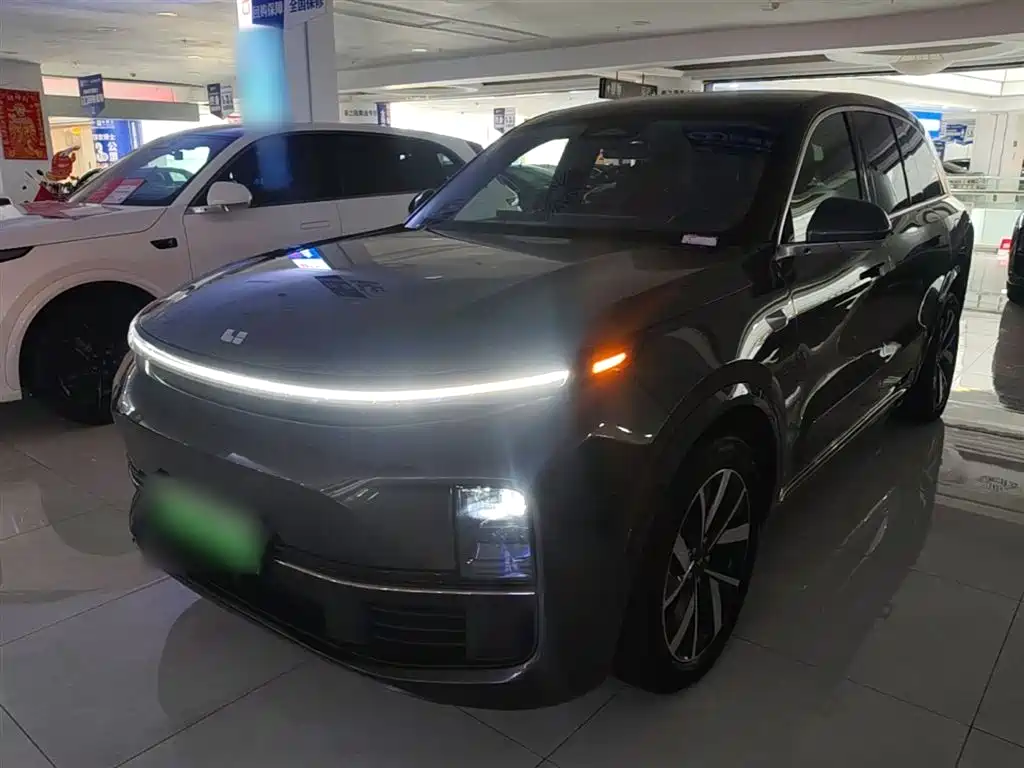 Li Auto Li L8 2023 Pro