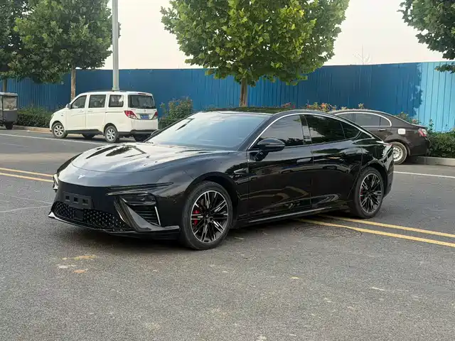  Nezha Auto Nezha S 2022 Model Extended Range 1160km RWD Large Edition