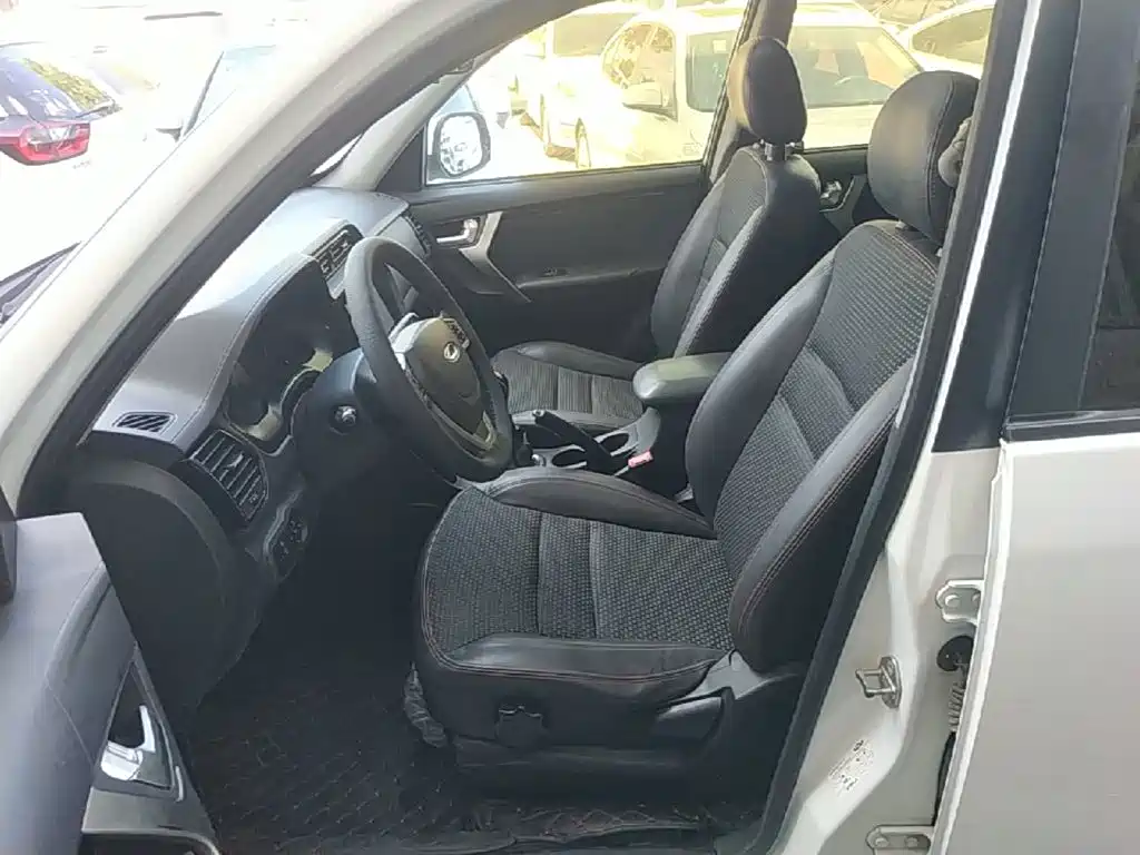 Chery Tiggo 3 2017 2016 1.6L Manual Smart Edition