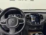 Фото 11 - Volvo XC90