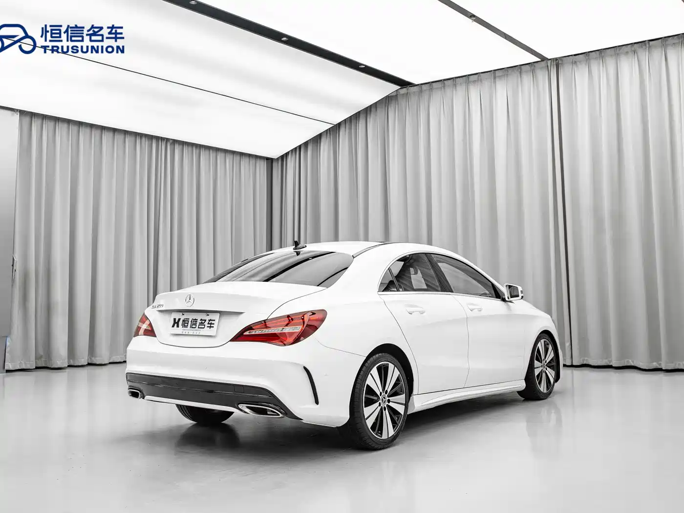 Mercedes-Benz CLA (Import) 2018 2018 CLA 200 Fashion Edition