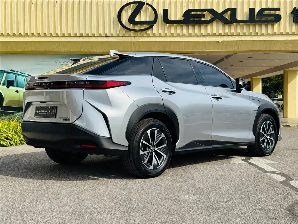 Lexus RZ 2023 2023 450e 4WD Deluxe
