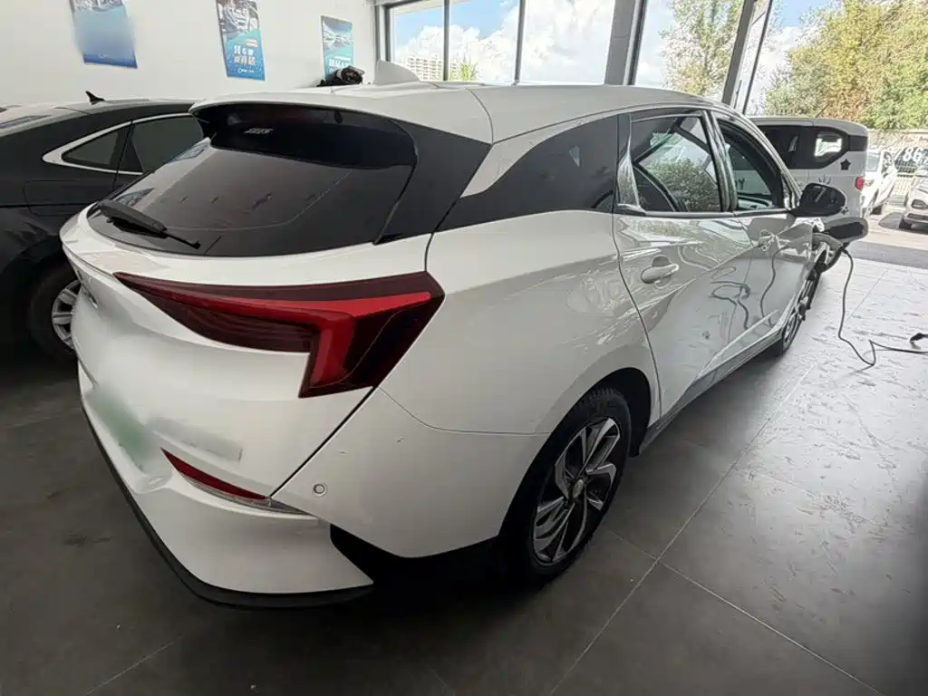 Buick Velite 6 2020 2019 Connected Smart Edition