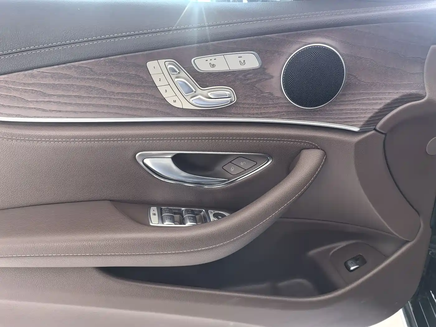 Mercedes-Benz E-Class 2020 Facelift E 300 L Fashion фото 9