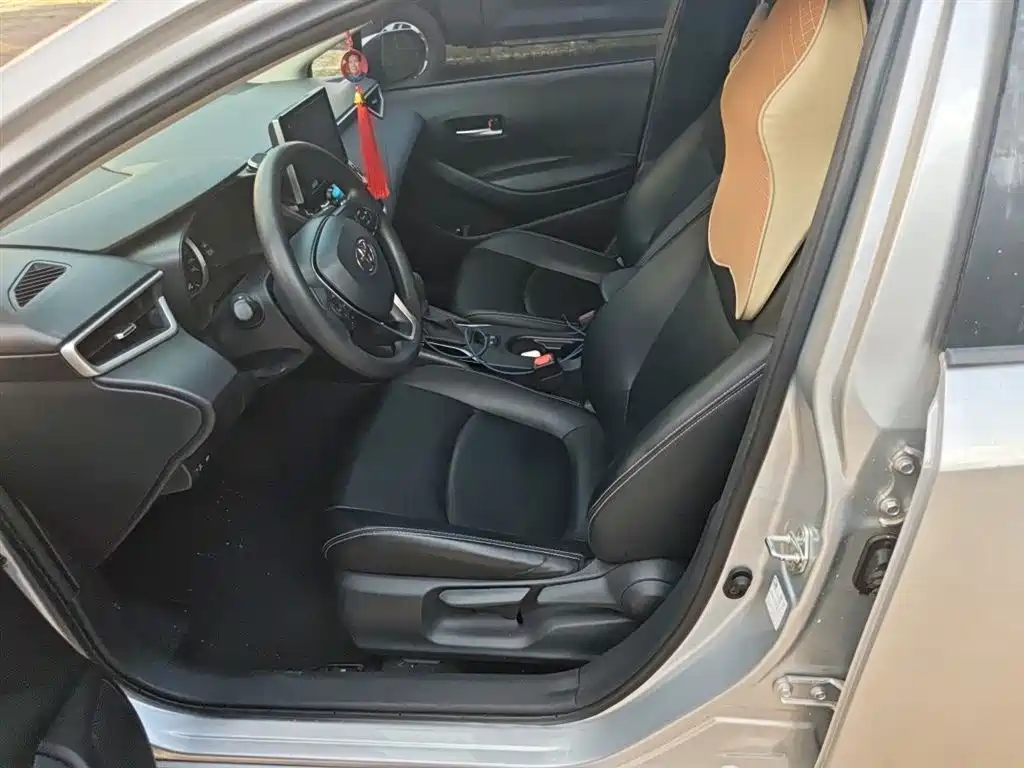 Toyota Corolla 2021 TNGA 1.5L CVT Elite Edition фото 8