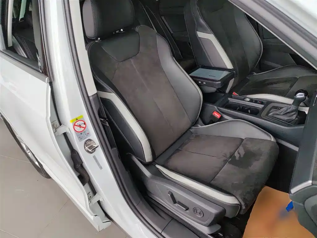 Audi Q3 2019 35 TFSI Progressive Sport фото 25