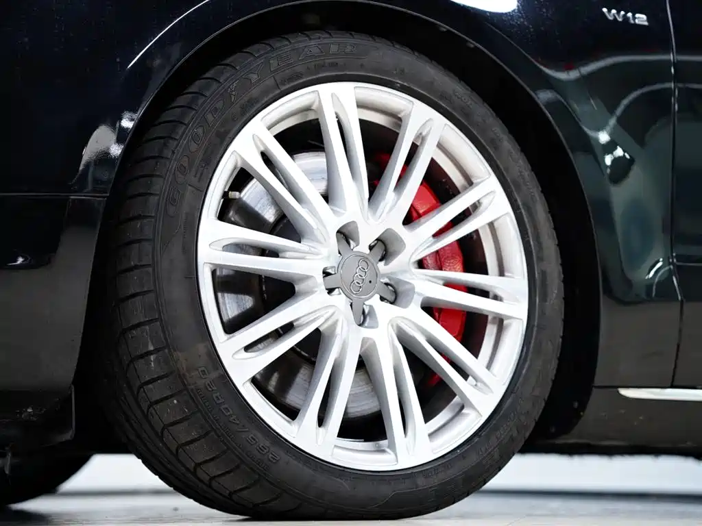 Audi A8 2013 A8L 6.3 FSI W12 quattro Flagship фото 19