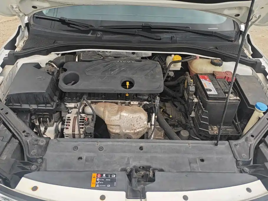 Roewe i6 2019 2020 PLUS 1.6L CVT 4G Connected Glory Flagship Edition