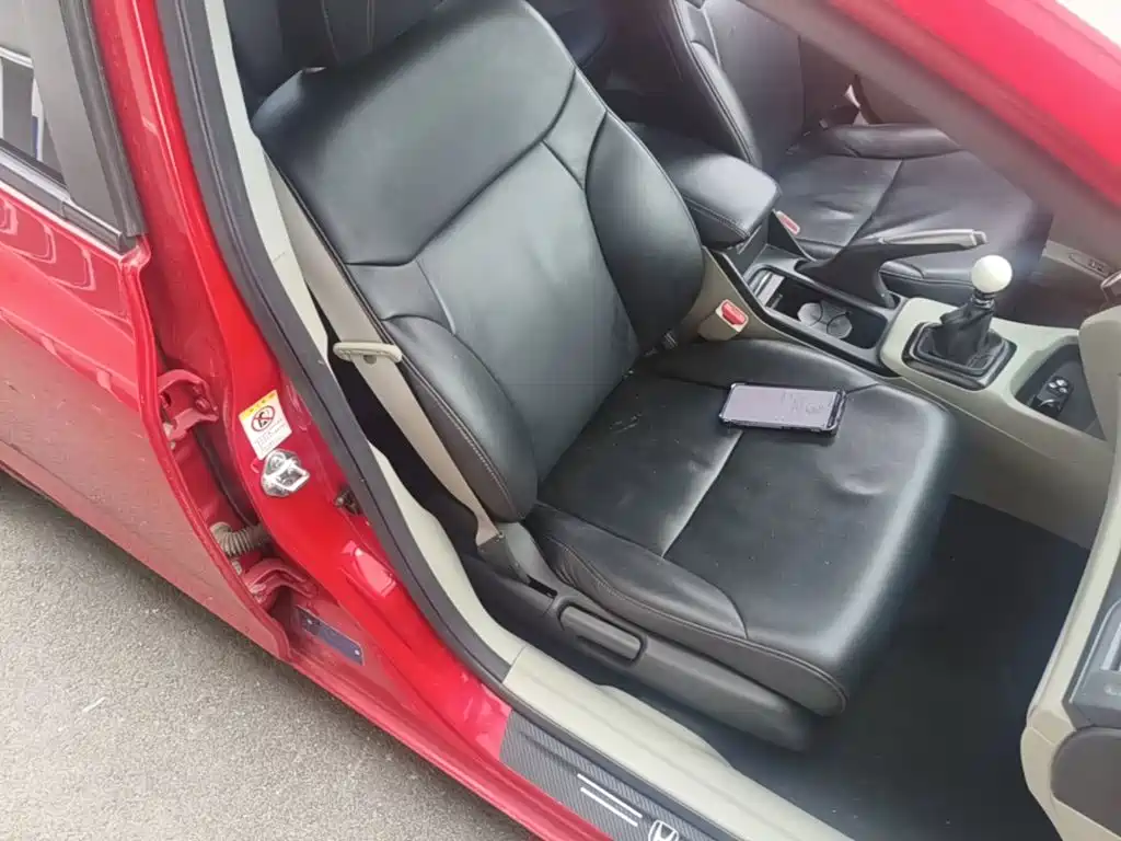 Photo 25 - Honda Civic