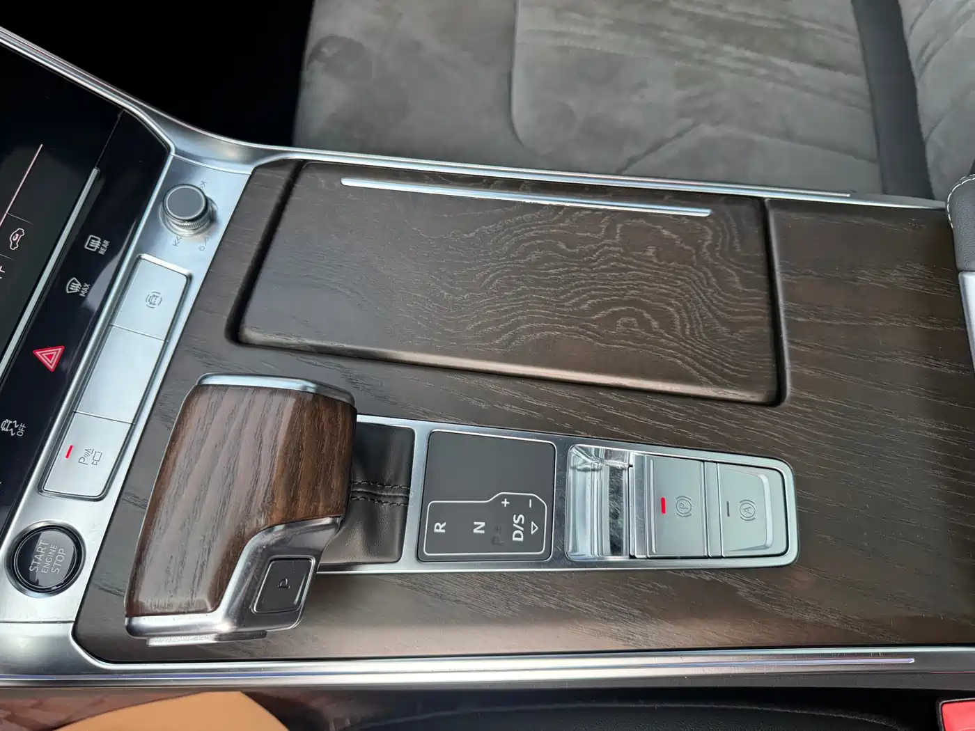 Audi A6L 2023 40 TFSI Luxury Dynamic фото 27