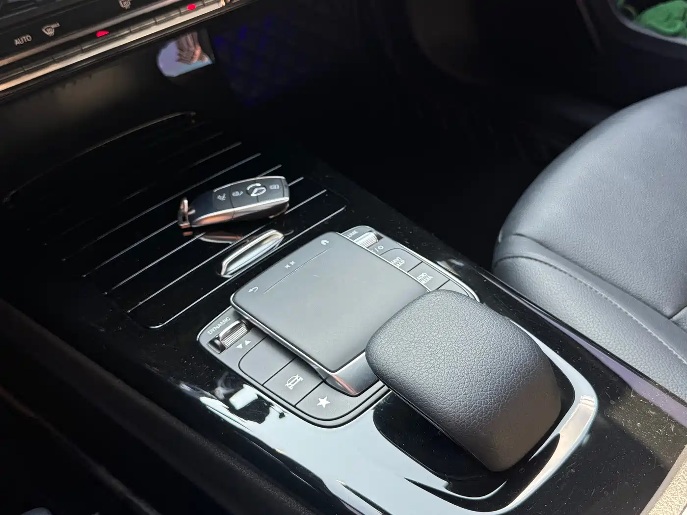Mercedes-Benz A-Class 2022 A 180 L Sport Sedan фото 26