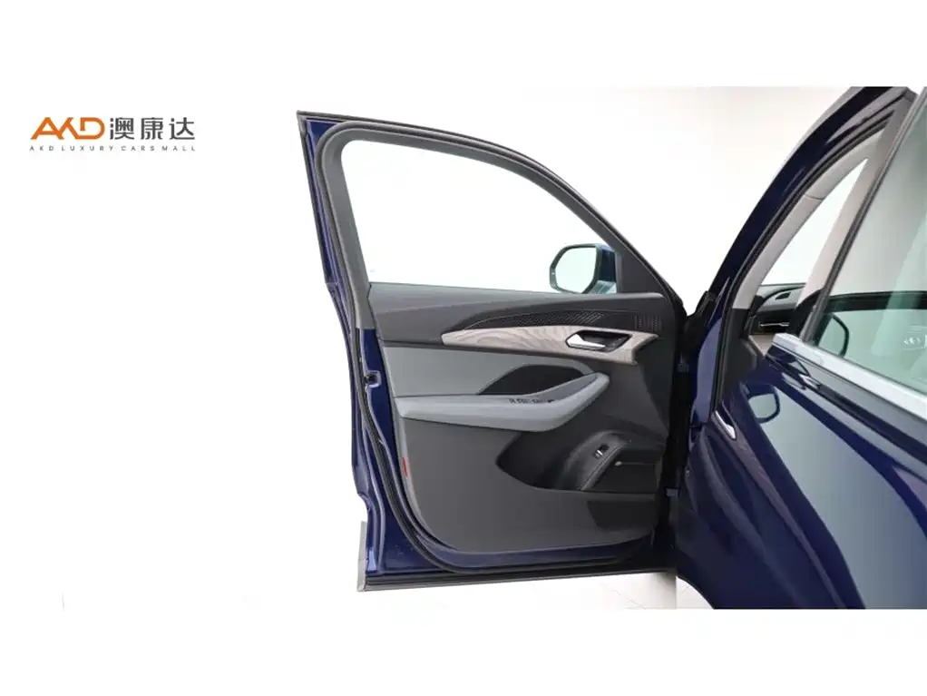 Audi Q6 2023 45 TFSI quattro Qiyun Light Yulin Package фото 11