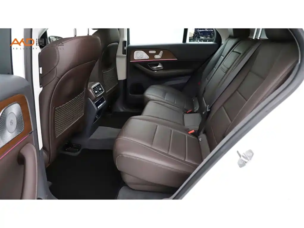 Mercedes-Benz GLE 2020 GLE 350 4MATIC Luxury фото 7