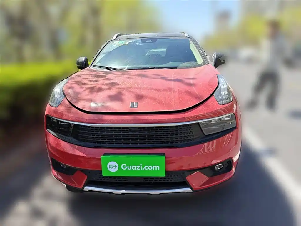 Lynk & Co 01 2017 2.0T AWD Pro фото 24