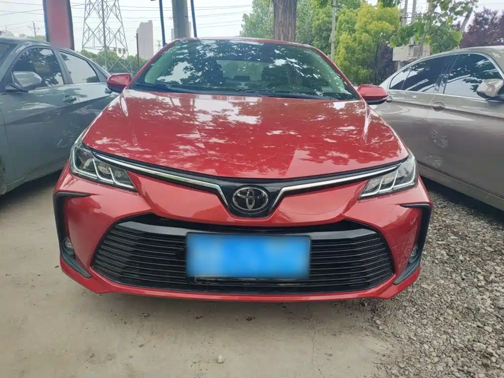 Toyota Corolla 2021 1.2T S-CVT Luxury Edition фото 3