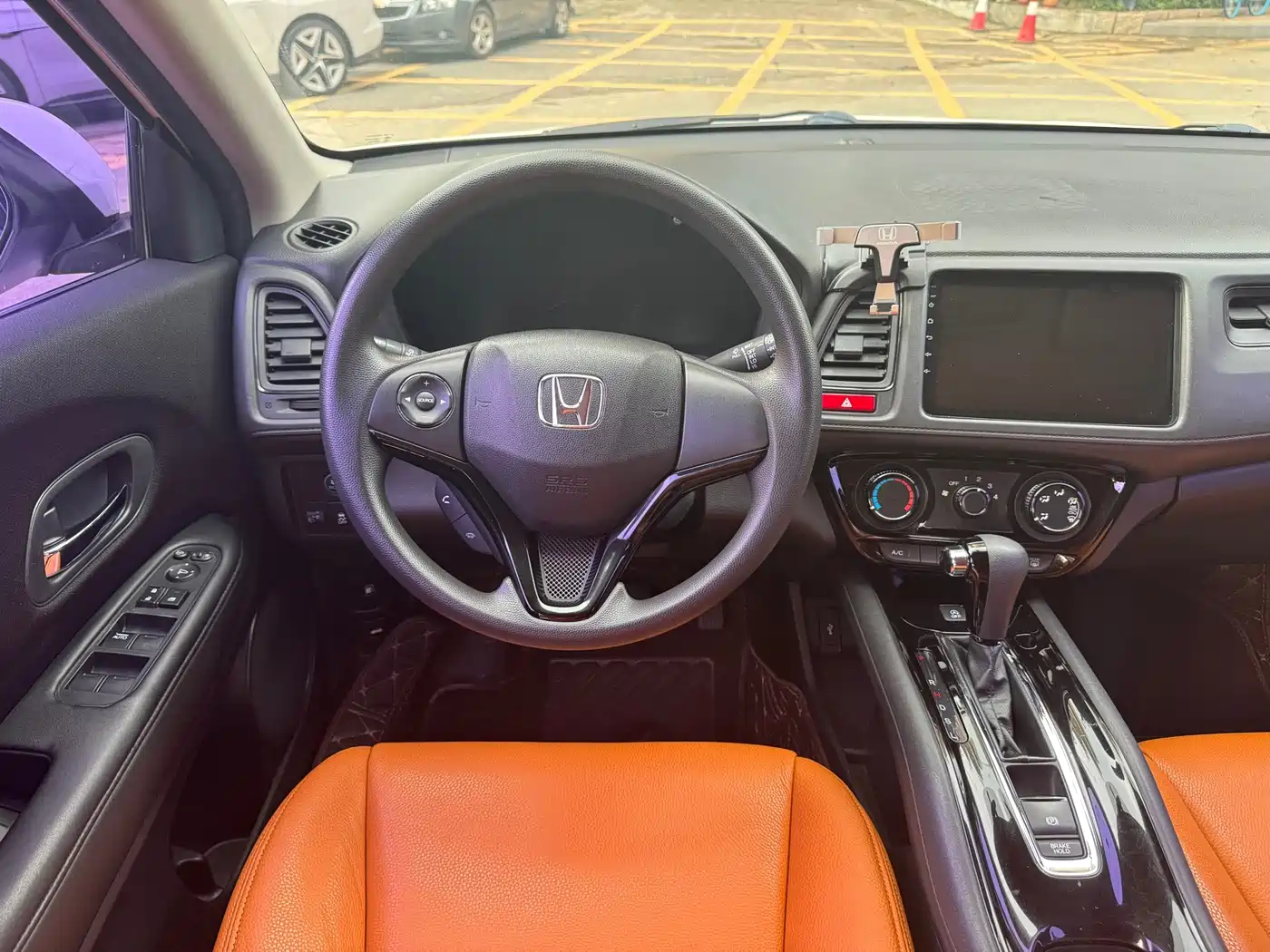 Honda Vezel 2015 2015 1.8L CVT FWD Elite