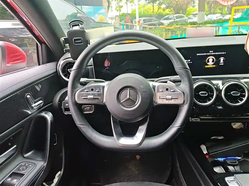 Mercedes-Benz A-Class 2019 Facelift A 200 L Sports Sedan фото 3