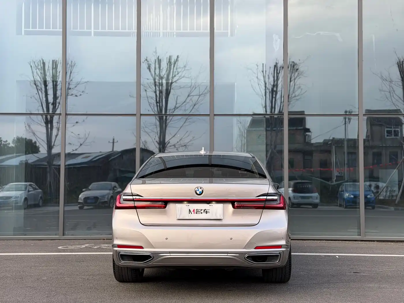 BMW 7 Series 2019 730Li Luxury Package фото 4
