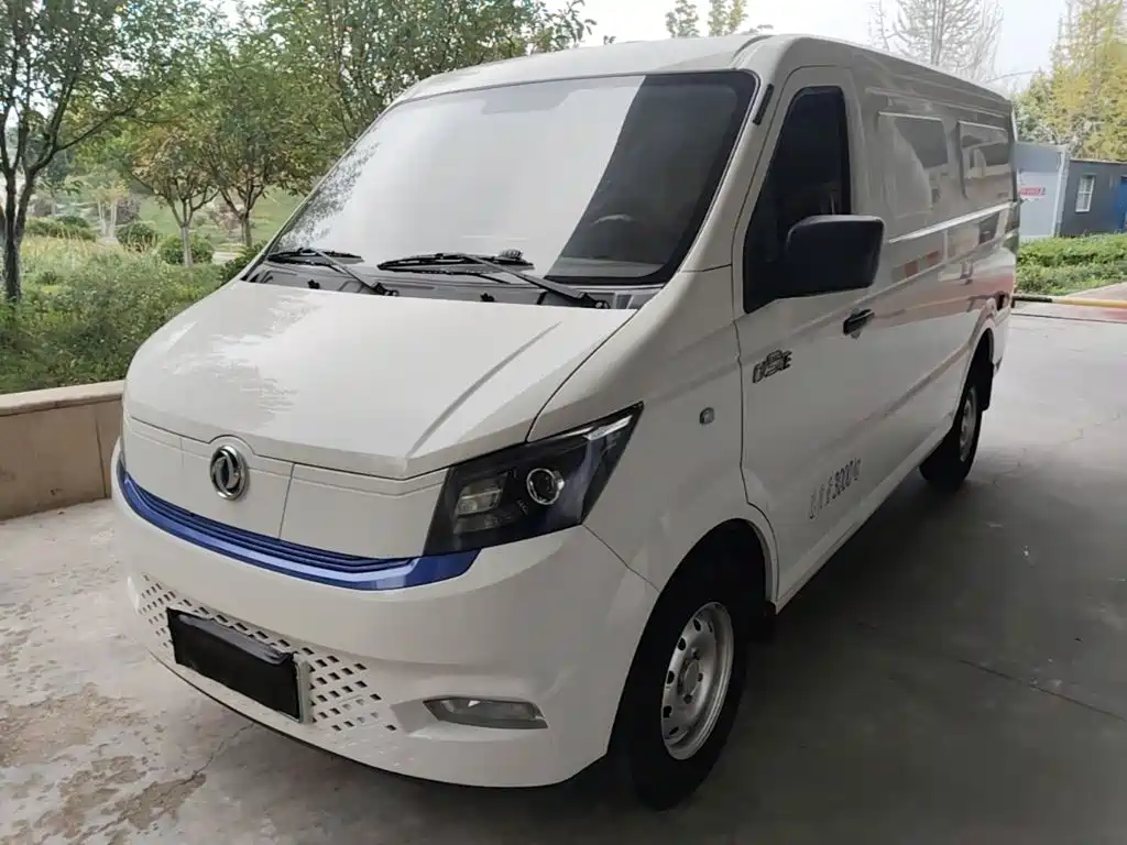 2025 Dongfeng Yufeng EM27
