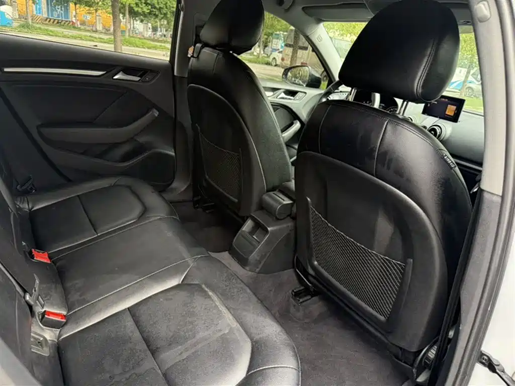 Audi A3 2018 30th Anniversary Sportback 35 TFSI Progressive фото 11