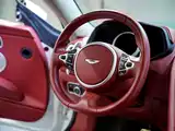Фото 45 - Aston Martin DB11