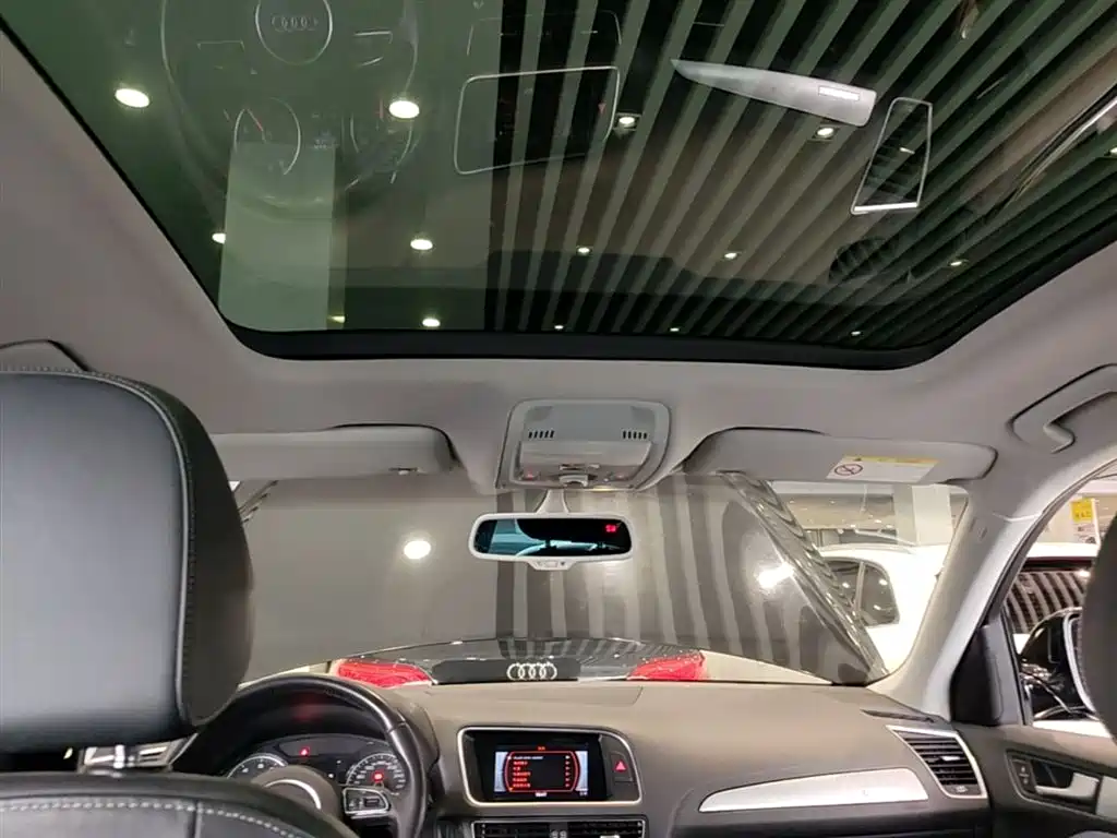 Audi Q5 2017 Plus 40 TFSI Technology фото 18