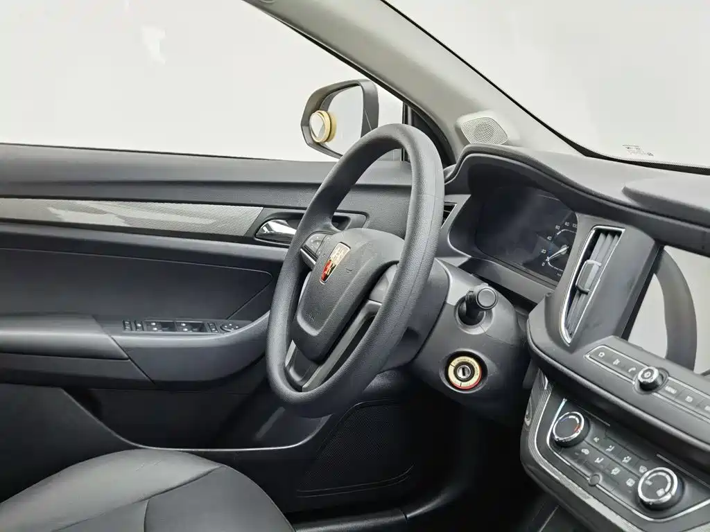 Roewe 360 2017 2015 1.5L Automatic Luxury