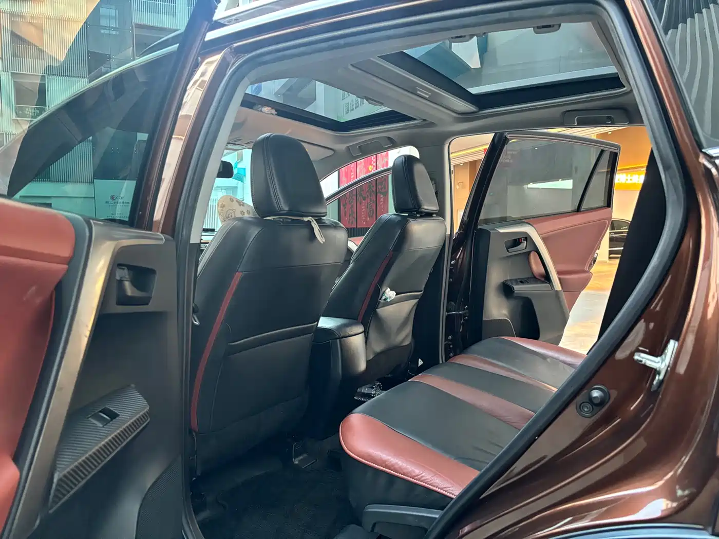 Toyota RAV4 Rongfang 2013 2.5L Auto 4WD Elite фото 10