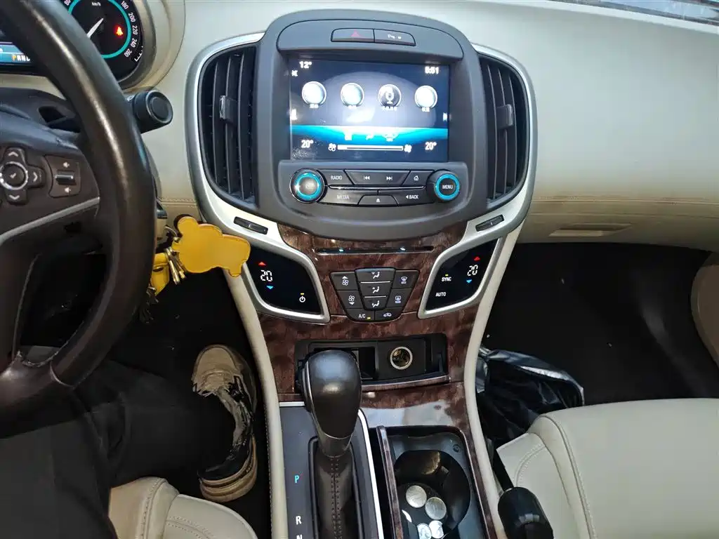 Buick LaCrosse 2013 2.4L SIDI Leading Comfort фото 6