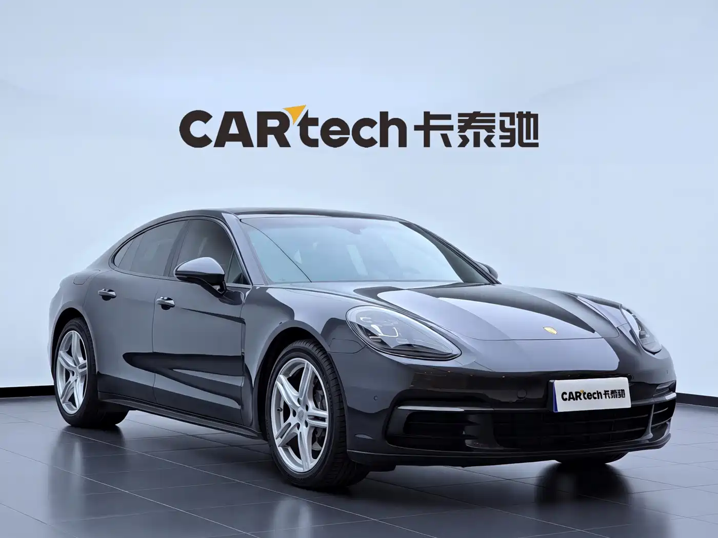 Porsche Panamera 2017 Panamera 3.0T фото 3