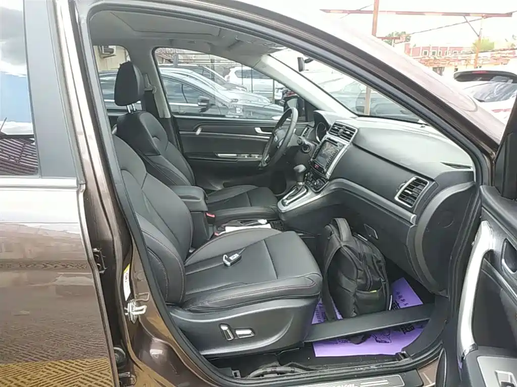 Haval H6 2015 Sport 1.5T Automatic 2WD Luxury фото 25