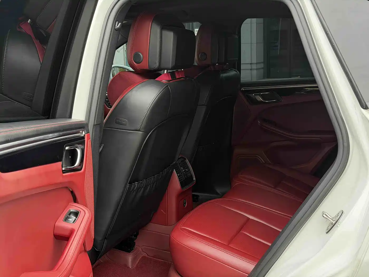 Porsche Macan 2024 Macan 2.0T фото 9