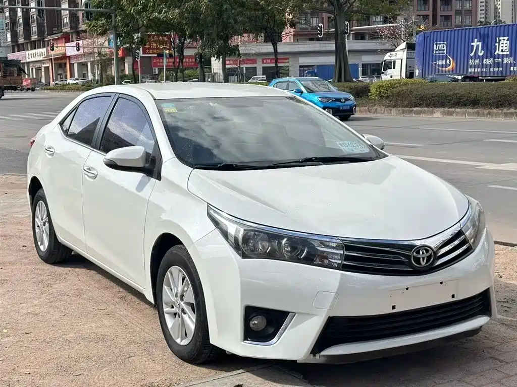 Toyota Corolla 2017 1.2T CVT GL фото 3